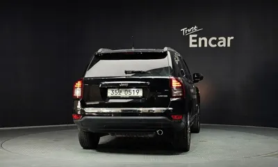 Jeep Compass 2016, 131917 км, за 3575.37 USD