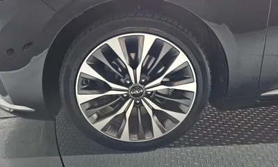 Kia K8 2022, 104403 км, за 14244.45 USD