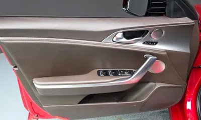 Kia Stinger 2018, 127174 км, за 10553.75 USD - фото 25