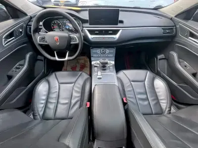 Hongqi Hongqi H5 2020, 65000 км, за 5784.32 USD
