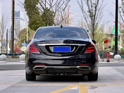 Mercedes-Benz S-Class 2015, 196000 км, за 28957.65 USD