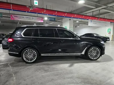 BMW X7 2021, 86693 км, за 46558.55 USD - фото 11
