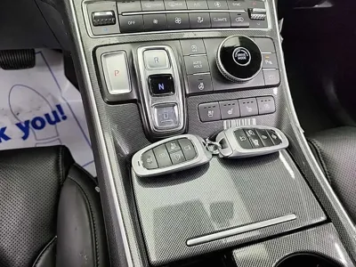 Hyundai Santafe 2021, 74664 км, за 14561.52 USD - фото 8