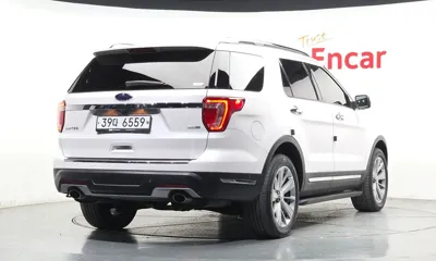Ford Explorer 2018, 110445 км, за 9109.85 USD