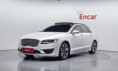 Lincoln MKZ · 2017 год