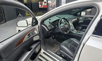 Lincoln MKZ 2017, 54386 км, за 9481.33 USD - фото 10