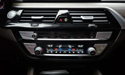 BMW 5-Series 2020, 99251 км, за 18051.73 USD - фото 17