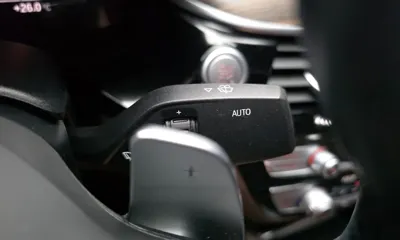 BMW 5-Series 2020, 99251 км, за 18051.73 USD - фото 30