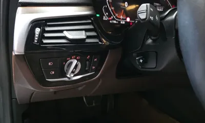 BMW 5-Series 2020, 99251 км, за 18051.73 USD - фото 31