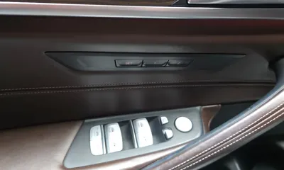 BMW 5-Series 2020, 99251 км, за 18051.73 USD - фото 32