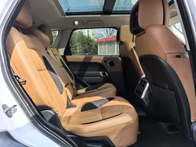 Land Rover Sport 2021, 86900 км, за 63302.87 USD - фото 24