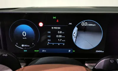 Hyundai Grandeur 2024, 23494 км, за 27621.39 USD - фото 8