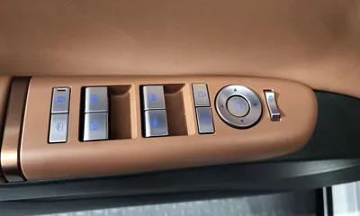 Hyundai Grandeur 2024, 23494 км, за 27621.39 USD - фото 32