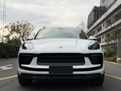 Porsche Macan 2024, 27000 км, за 45440.69 USD