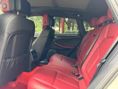 Porsche Macan 2024, 27000 км, за 45440.69 USD - фото 7