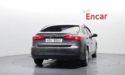 Kia K3 2013, 189113 км, за 2231.85 USD