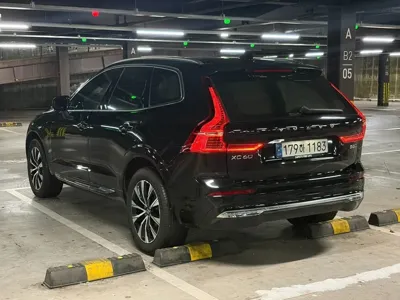 Volvo XC60 2024, 29000 км, за 17570.04 USD