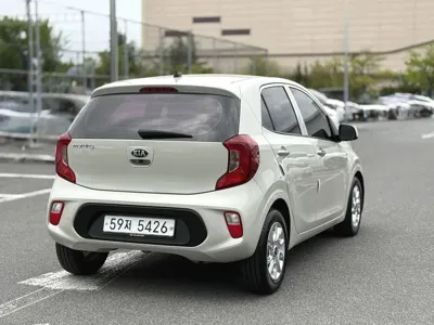 Kia Morning 2018, 31065 км, за 5552.62 USD
