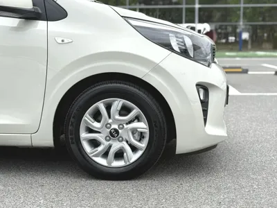 Kia Morning 2018, 31065 км, за 5552.62 USD