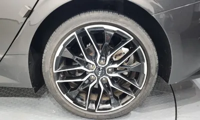 Kia K5 2022, 58980 км, за 13654.71 USD