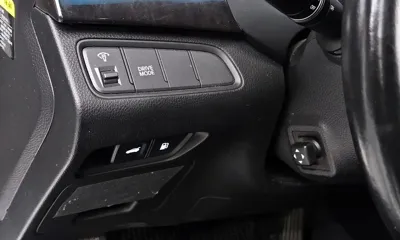 Hyundai Grandeur 2016, 146696 км, за 4488.37 USD - фото 17