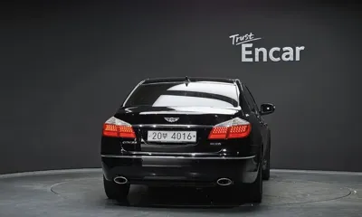 Hyundai Genesis 2010, 139150 км, за 2312.52 USD
