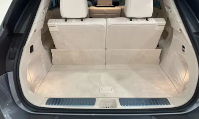 Mercedes-Benz EQS 2023, 23425 км, за 61047.66 USD - фото 13