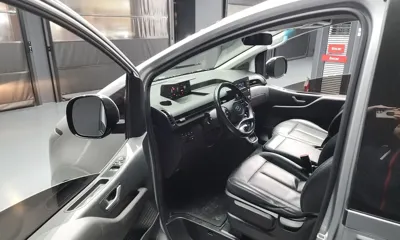 Hyundai Staria 2022, 98630 км, за 16152.3 USD - фото 10