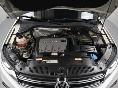 Volkswagen Tiguan 2014, 174013 км, за 4659.29 USD - фото 6