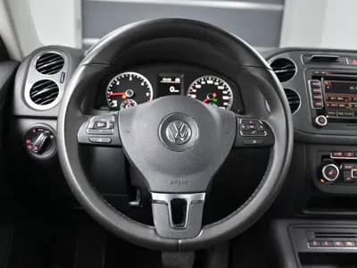 Volkswagen Tiguan 2014, 174013 км, за 4659.29 USD - фото 13