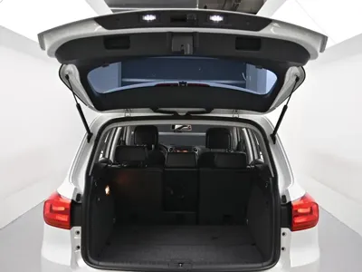 Volkswagen Tiguan 2014, 174013 км, за 4659.29 USD - фото 19