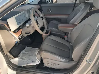 Hyundai Ioniq5 2022, 174173 км, за 15091.24 USD