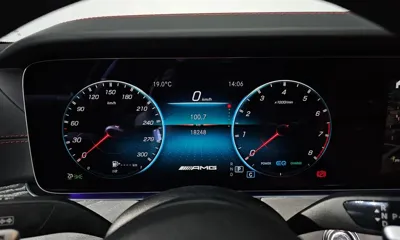 Mercedes-Benz AMG GT 2023, 18248 км, за 62729.88 USD - фото 8