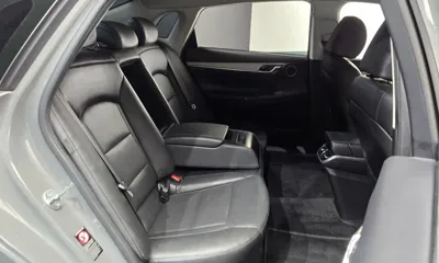 Hyundai Grandeur 2022, 79925 км, за 15309.45 USD - фото 11