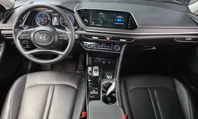 Hyundai Sonata 2022, 94425 км, за 11230.84 USD - фото 7