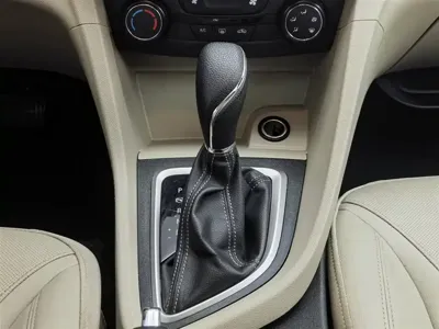 Buick Excelle 2020, 70300 км, за 4832.84 USD - фото 13