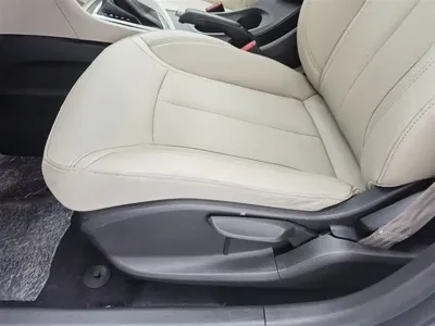Buick Excelle 2020, 70300 км, за 4832.84 USD - фото 20