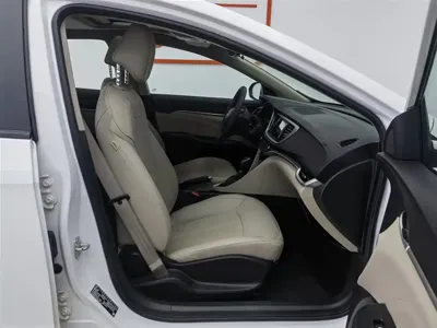 Buick Excelle 2020, 70300 км, за 4832.84 USD - фото 23