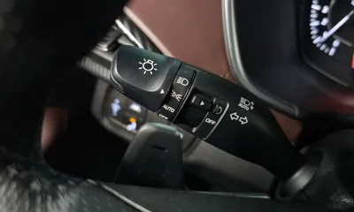 Hyundai Santafe 2020, 59717 км, за 14962.28 USD - фото 35