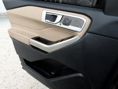 Ford Explorer 2021, 56600 км, за 21990.29 USD - фото 14