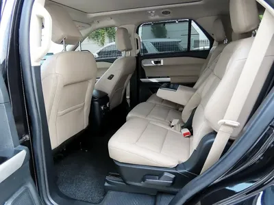 Ford Explorer 2021, 56600 км, за 21990.29 USD - фото 20
