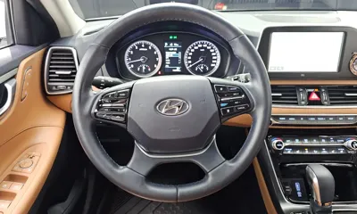 Hyundai Grandeur 2019, 116988 км, за 12143.89 USD - фото 14