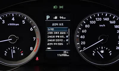 Hyundai Grandeur 2019, 116988 км, за 12143.89 USD - фото 18