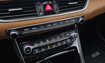 Hyundai Grandeur 2019, 116988 км, за 12143.89 USD - фото 31