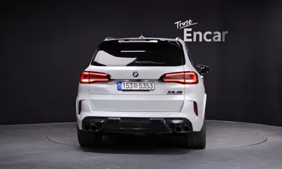 BMW X5M 2020, 94471 км, за 45881.1 USD - фото 4