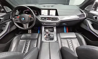 BMW X5M 2020, 94471 км, за 45881.1 USD - фото 7