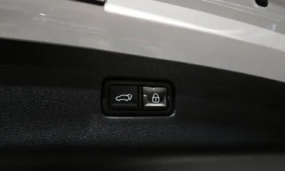 Genesis GV70 2021, 85123 км, за 23918.07 USD - фото 20