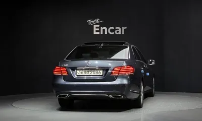 Mercedes-Benz E-Class 2014, 96208 км, за 5880.41 USD