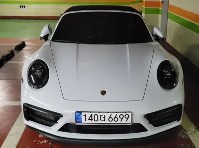 Porsche 911 2022, 16352 км, за 121898.39 USD