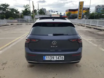 Volkswagen Golf 2025, 10571 км, за 22768.69 USD